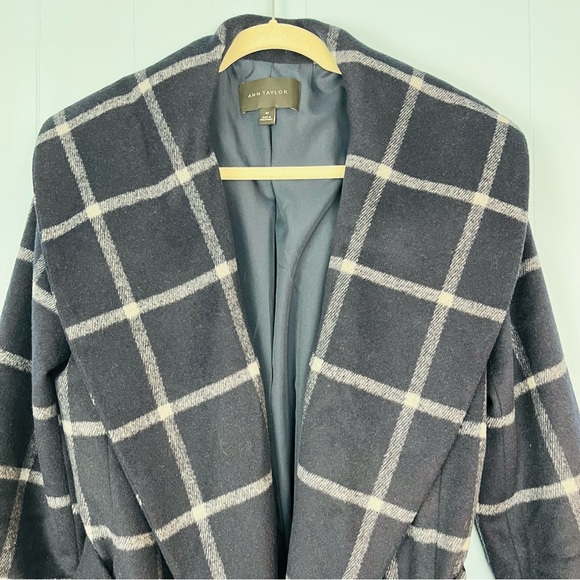 Ann Taylor Sz Medium Tall MT Window Pane Navy Blue Plaid Wrap Wool Long Coat - Picture 2 of 8